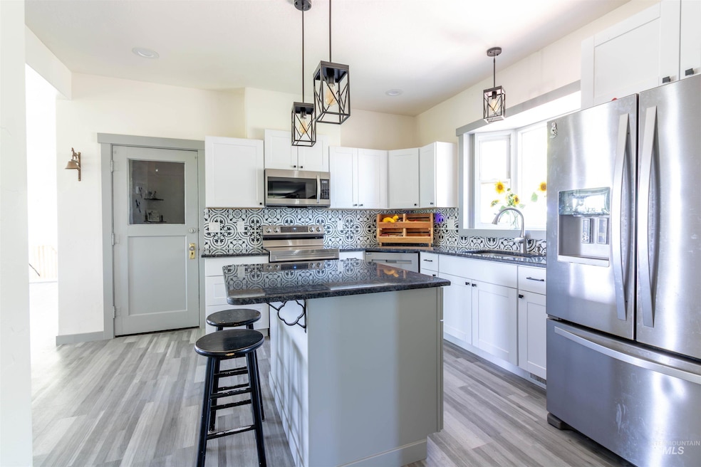 12258 Smith Ave, Nampa, ID 83651 - photo 1