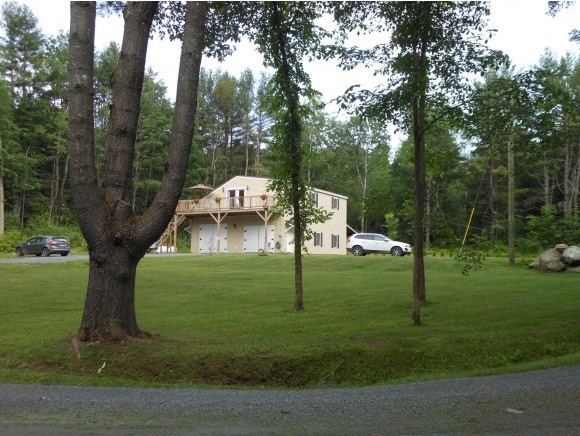 42 Pinewood Dr, Claremont, NH 03743 - photo 1