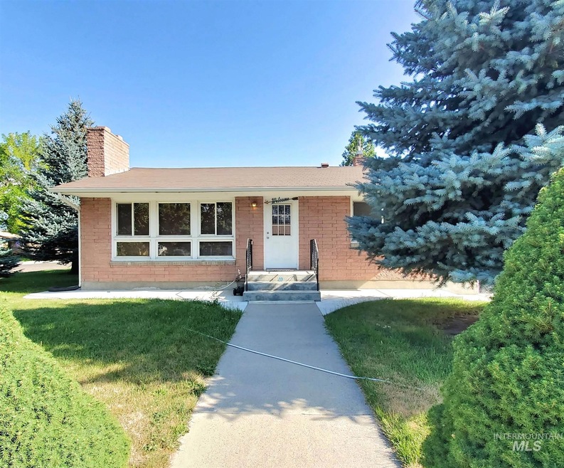 440 W 24th St, Burley, ID 83318 - photo 1