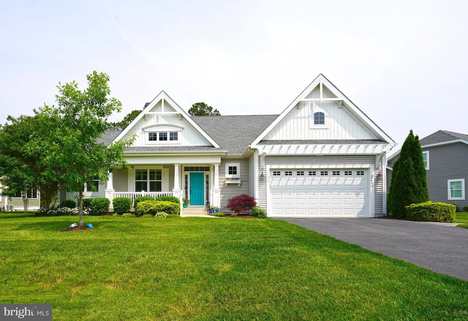For Sale $684,900 • Co-Listing Agent