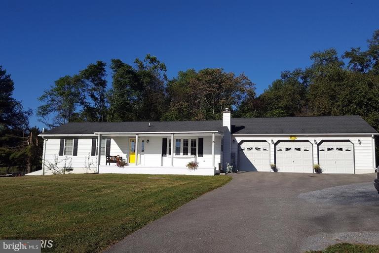 16751 Taylors Landing Rd, Sharpsburg, MD 21782 - photo 1