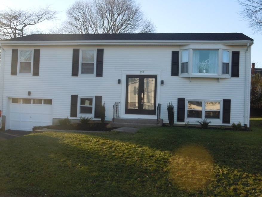 107 Tower Hill Rd, Somerset, MA 02726 - photo 1