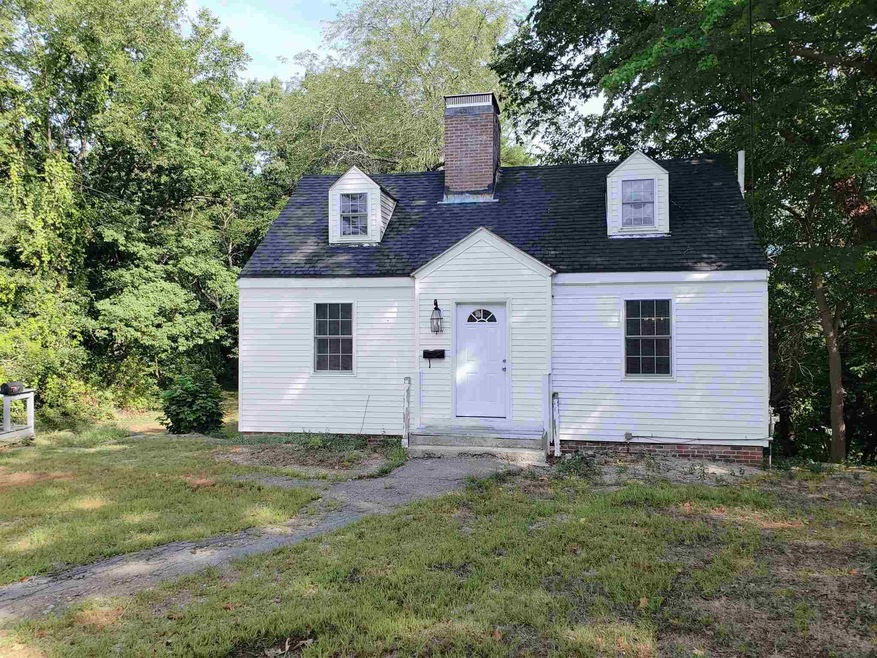 25 1/2 Fairmount St, Nashua, NH 03064 - photo 1