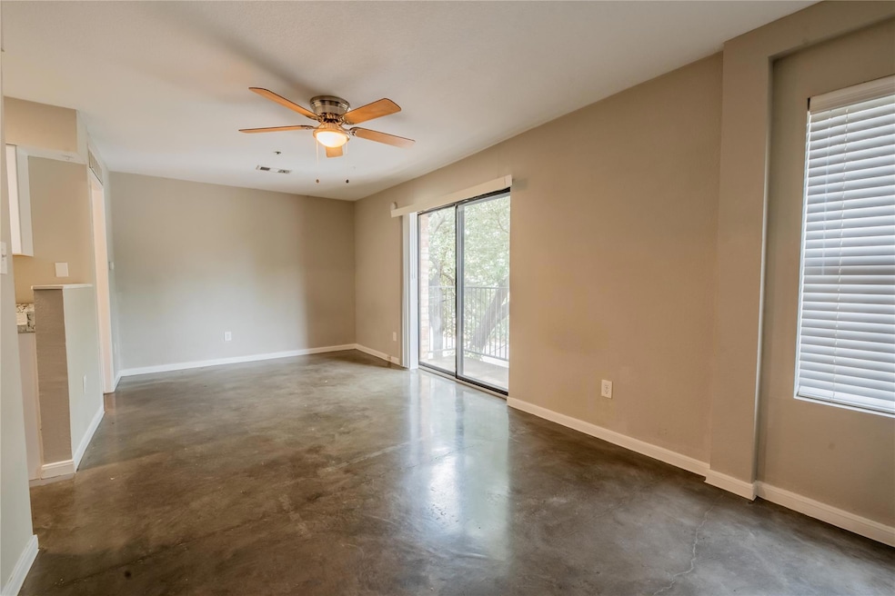 1013 W 23rd St unit 101, Austin, TX 78705 - photo 1