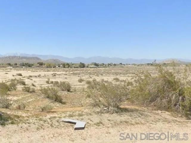 0 E M unit 21 250039057, Lancaster, CA 93535 - photo 1