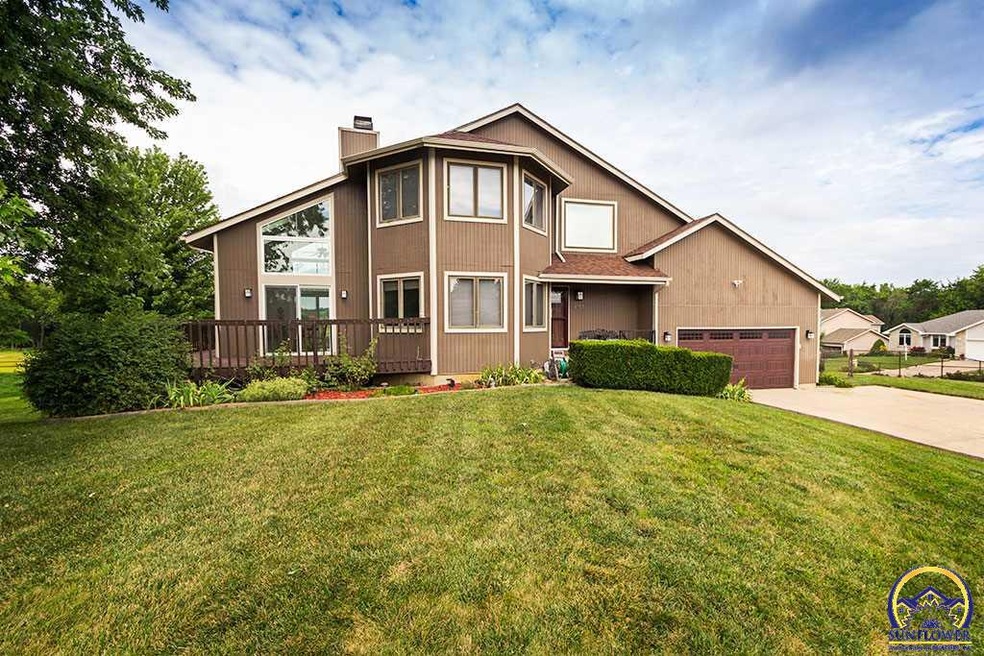 4101 SW Stone Ave, Topeka, KS 66610 - photo 1