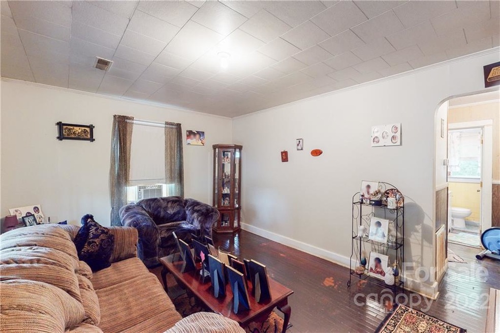 446 Charles St, Statesville, NC 28677 - photo 1