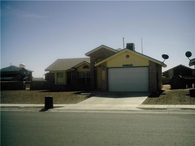 14588 Desierto Bello Ave, El Paso, TX 79928 - photo 1