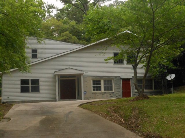 1749 Waverland Cir, Macon, GA 31211 - photo 1