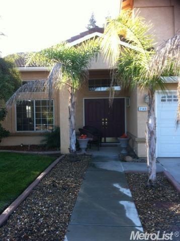 2143 Pontiac St, Oakdale, CA 95361 - photo 1