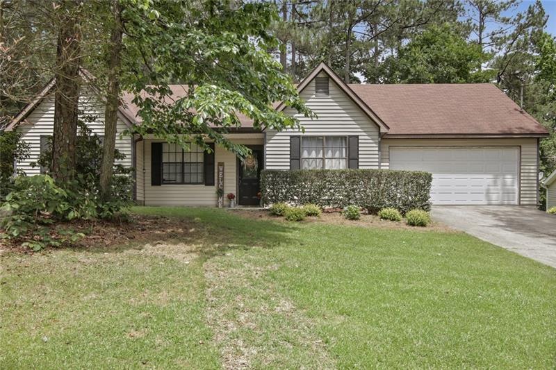 3072 Essex Dr, Villa Rica, GA 30180 - photo 1