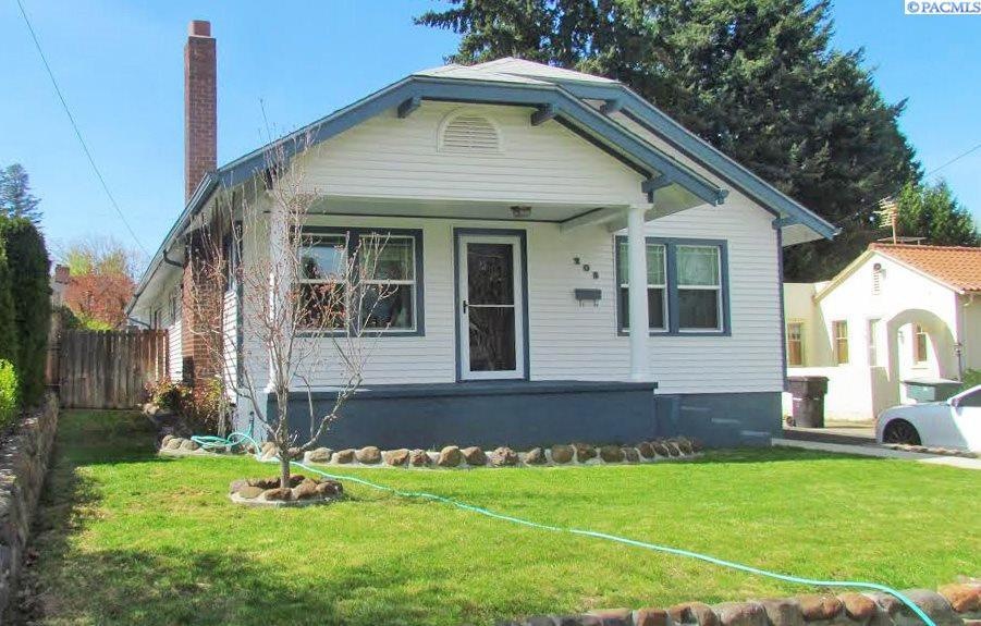 208 N 24th Ave, Yakima, WA 98902 - photo 1