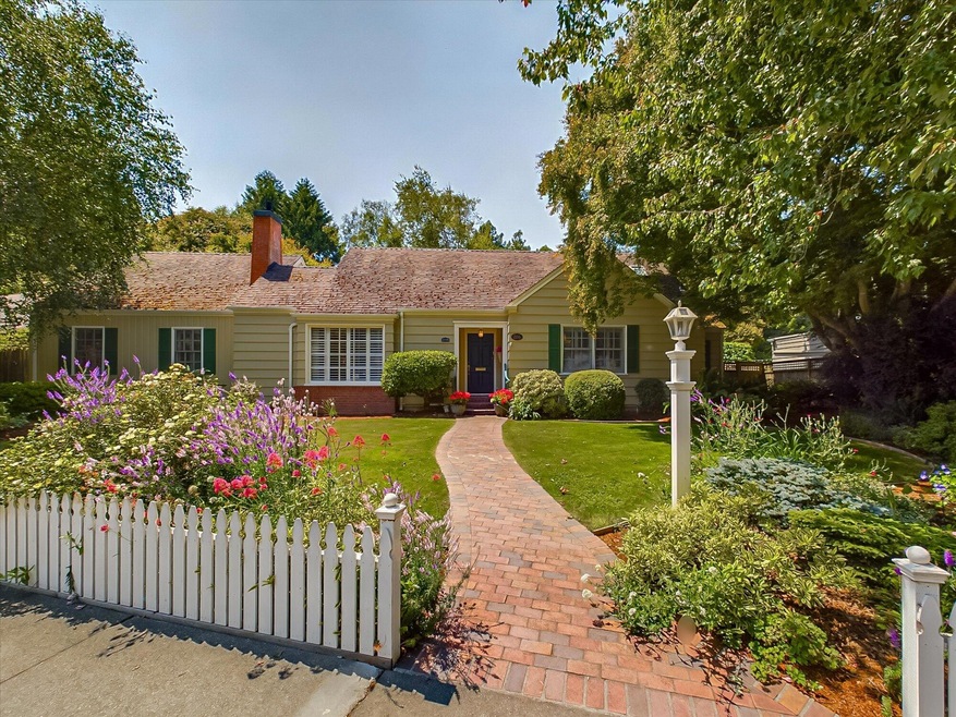 01-2116 O Street Eureka-201