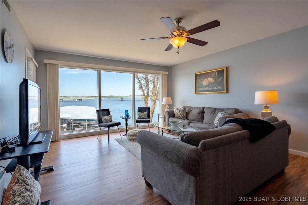 875 Parkside Place unit A206, Osage Beach, MO 65065 - photo 1