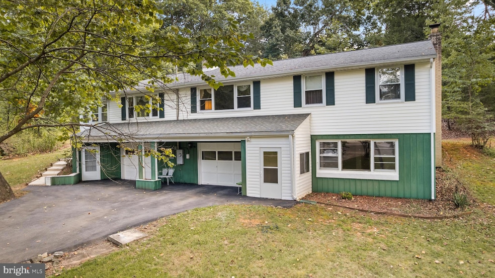 262 Walters Way, Harpers Ferry, WV 25425 - photo 1