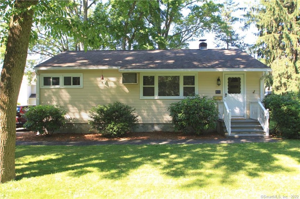 451 Melville Ave, Fairfield, CT 06825 - photo 1