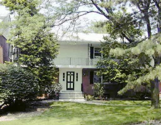 10 Essex Ln unit 2713, Suffern, NY 10901 - photo 1