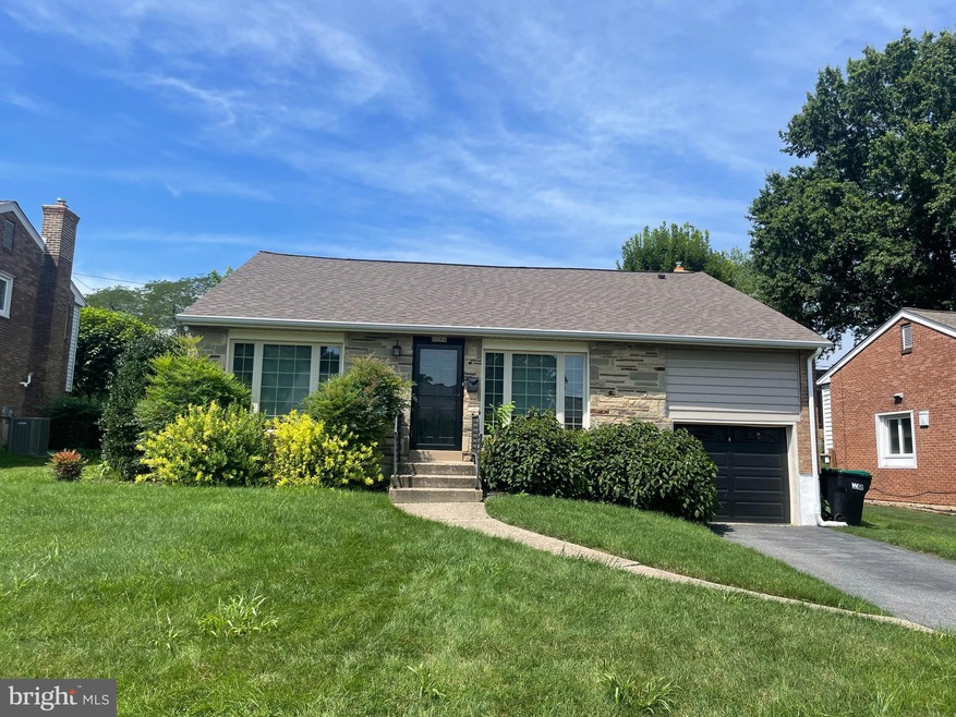 2204 Bradmoor Rd, Wilmington, DE 19803 - photo 1