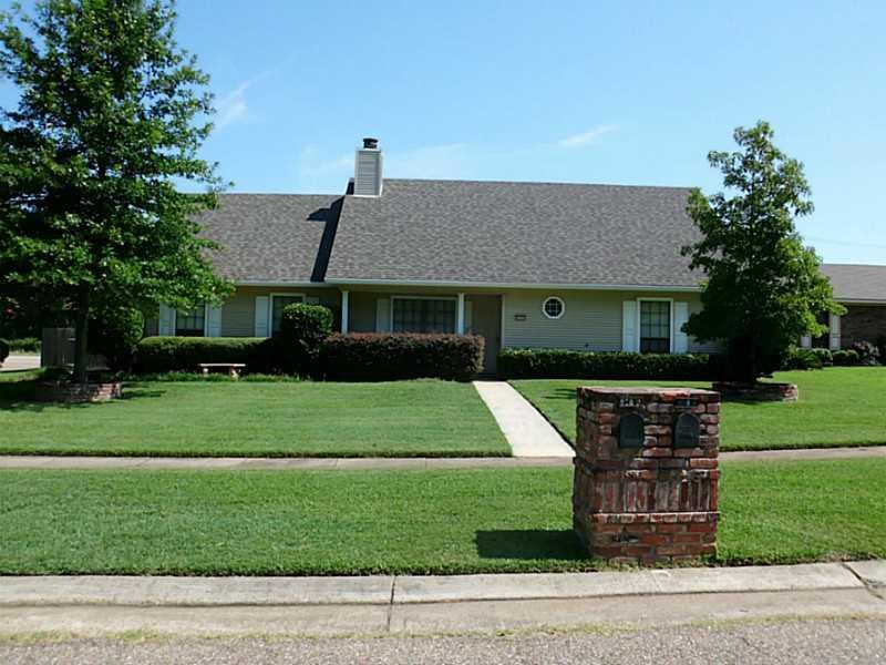 Facade/Exterior Front. gorgeous home in a quiet ne