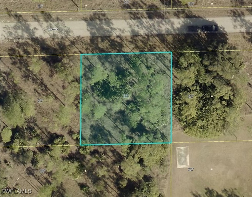 Aerial map of property and surrounding area