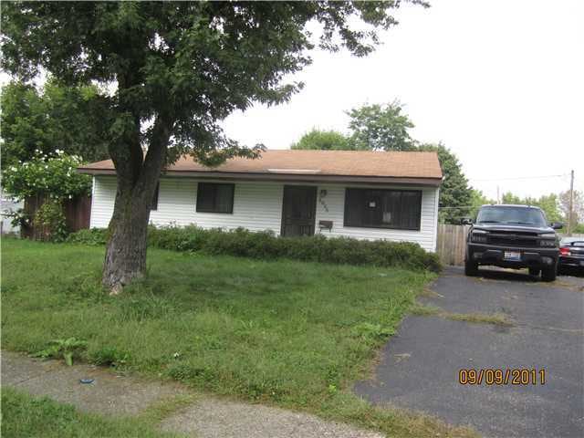 5055 Tremaine Ct, Columbus, OH 43232 - photo 1