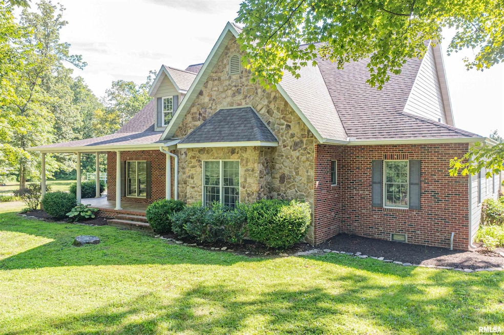 Sold $550,000