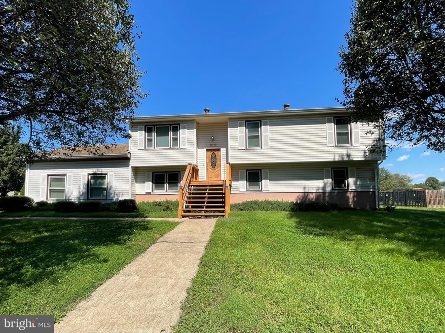 10730 Blake Ln, Bealeton, VA 22712 - photo 1