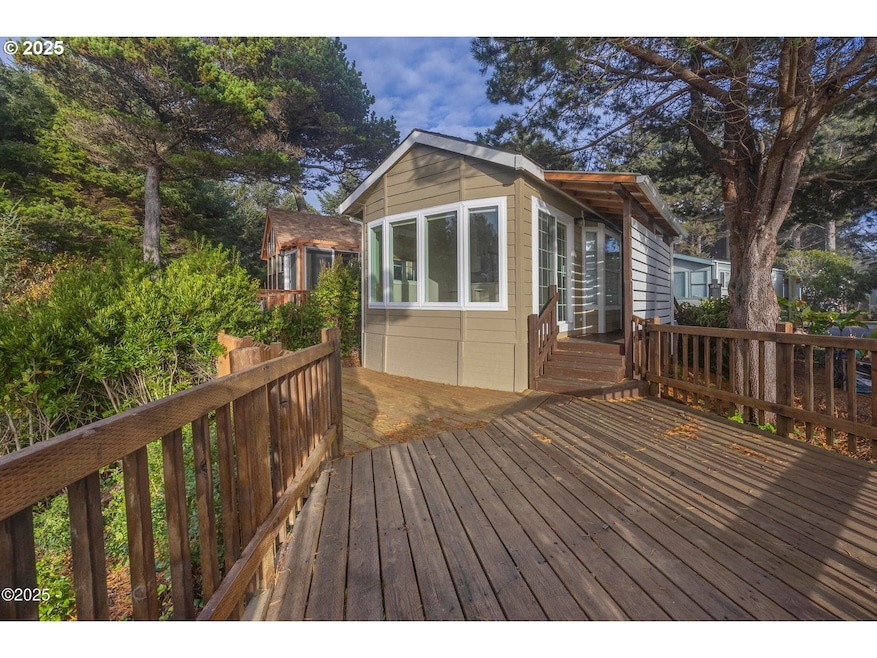 4875 N Highway 101 unit 45, Depoe Bay, OR 97341 - photo 1