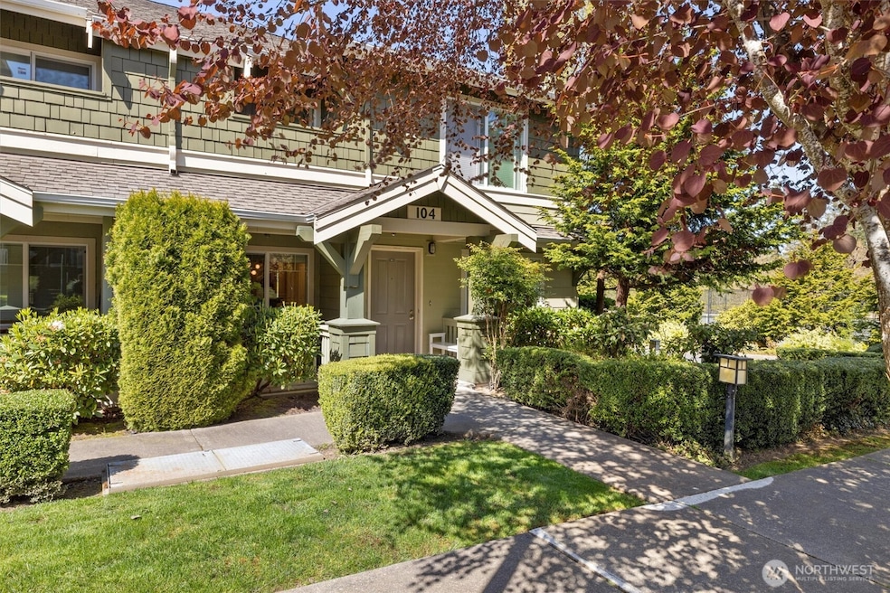 1981 24th Ave NE unit 104, Issaquah, WA 98029 - photo 1