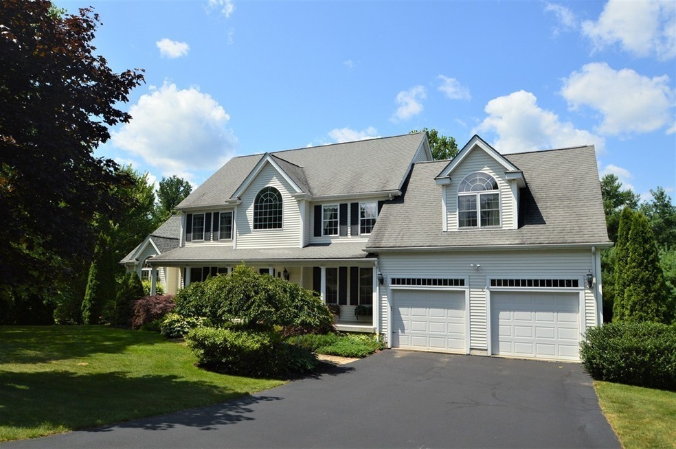 117 Fall Ln, Franklin, MA 02038 - photo 1