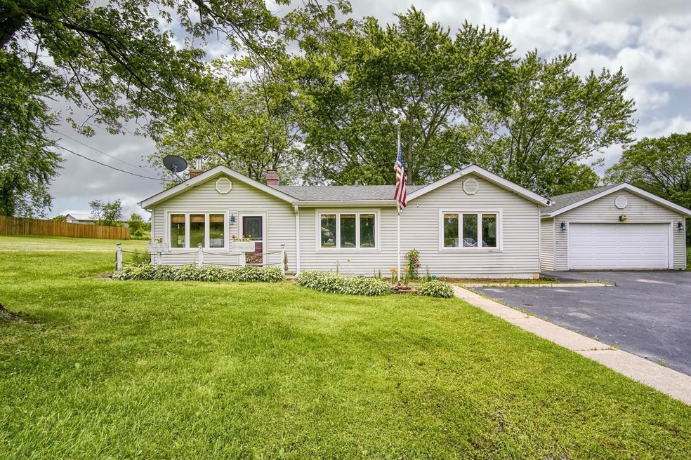 10920 Fathke Rd, Crown Point, IN 46307 - photo 1