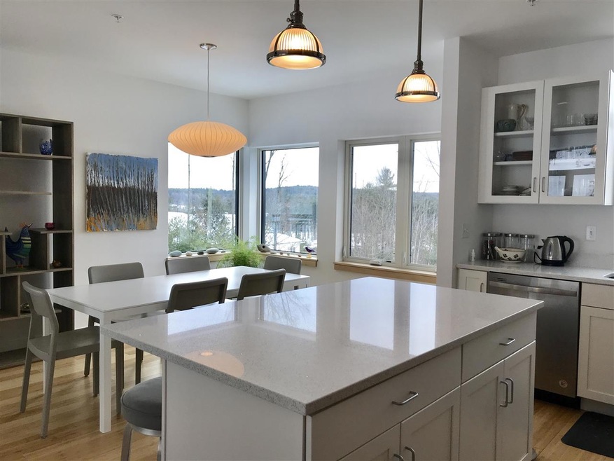 20 Morgan Dr unit 30, Lebanon, NH 03766 - photo 1