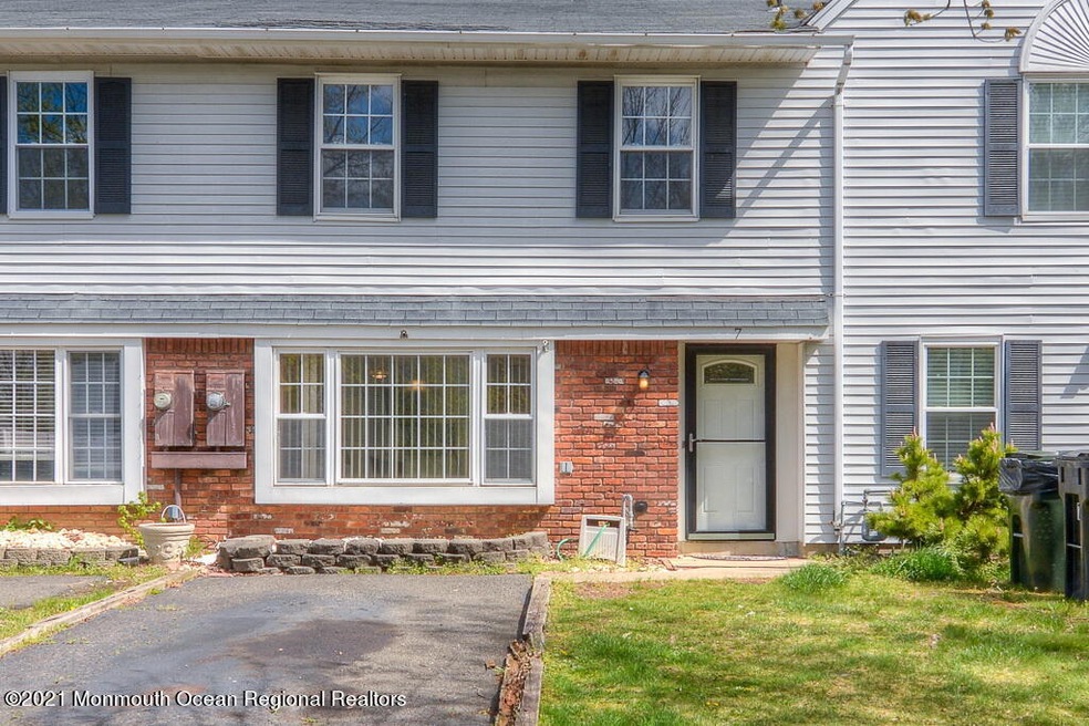 Fieldcrest Way