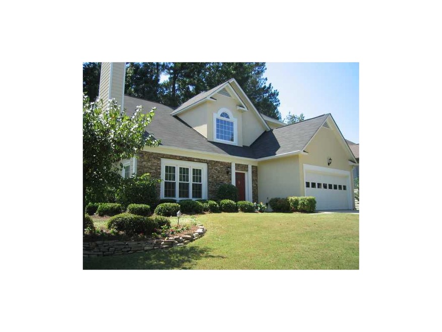 Exterior Front. Curb appeal counts - and this home