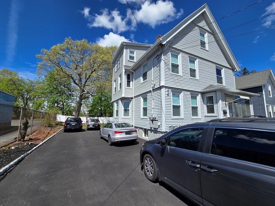 902 Main St unit 1, Clinton, MA 01510 - photo 1