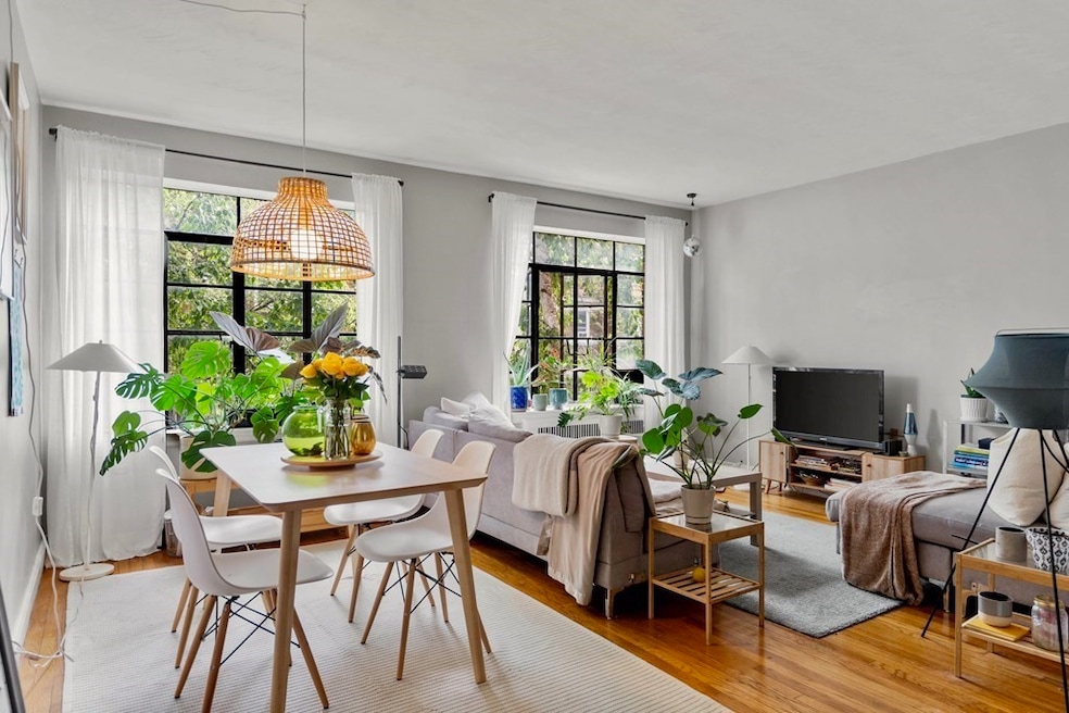 93 Strathmore Rd unit 8, Brighton, MA 02135 - photo 1