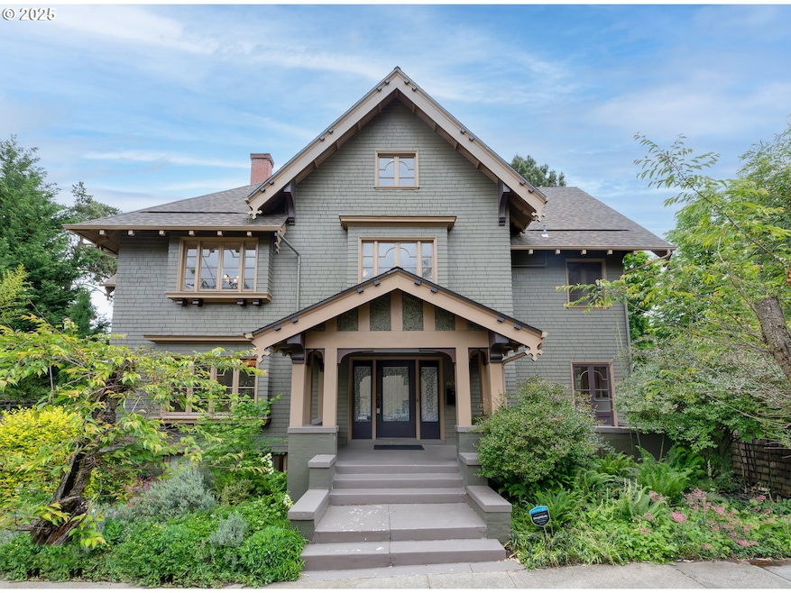 908 NW 25th Ave, Portland, OR 97210 - photo 1