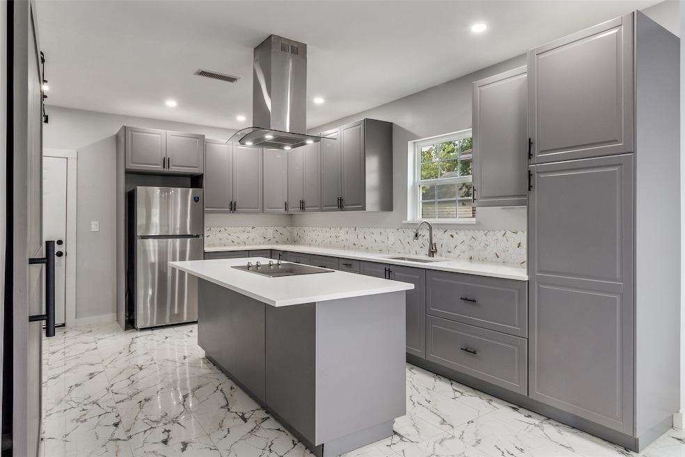 For Rent $2,600/month