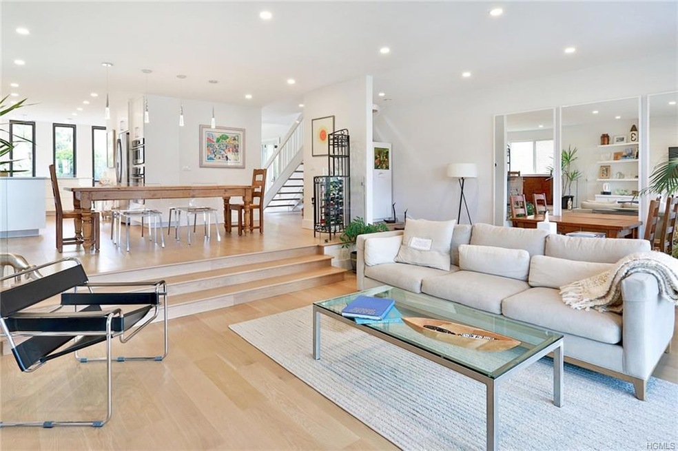 8 Waters Edge, Rye, NY 10580 - photo 1