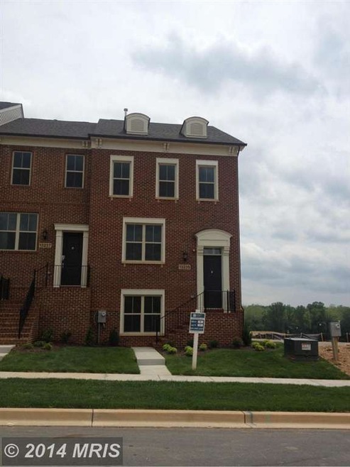 13235 Tivoli Lake Blvd, Silver Spring, MD 20906 - photo 1