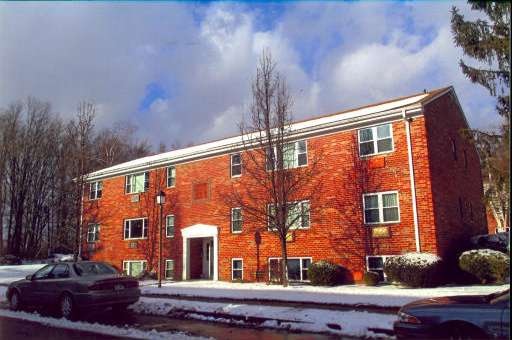 267 Regency Park Dr, Agawam, MA 01001 - photo 1