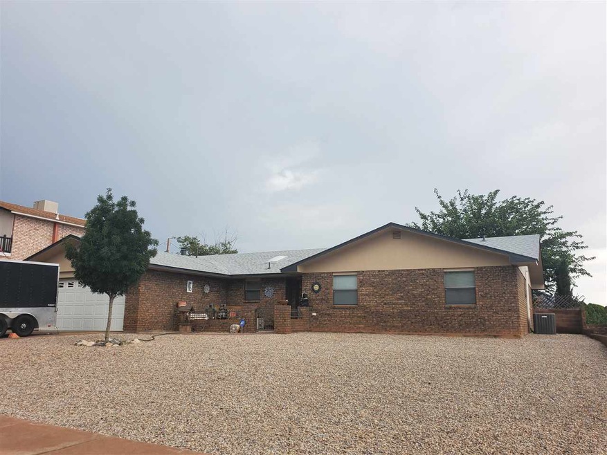 3030 Del Prado unit 2&3, Alamogordo, NM 88310 - photo 1