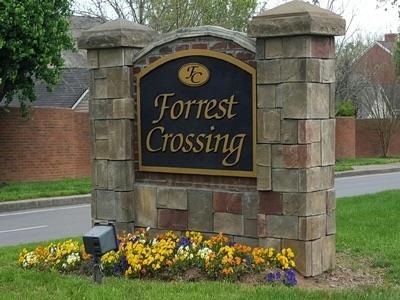 Forrest Crossing Neighborhood entrance