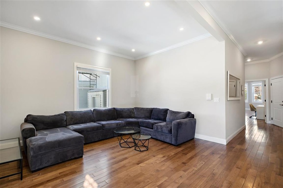 135 Prospect St unit 1, Jersey City, NJ 07307 - photo 1