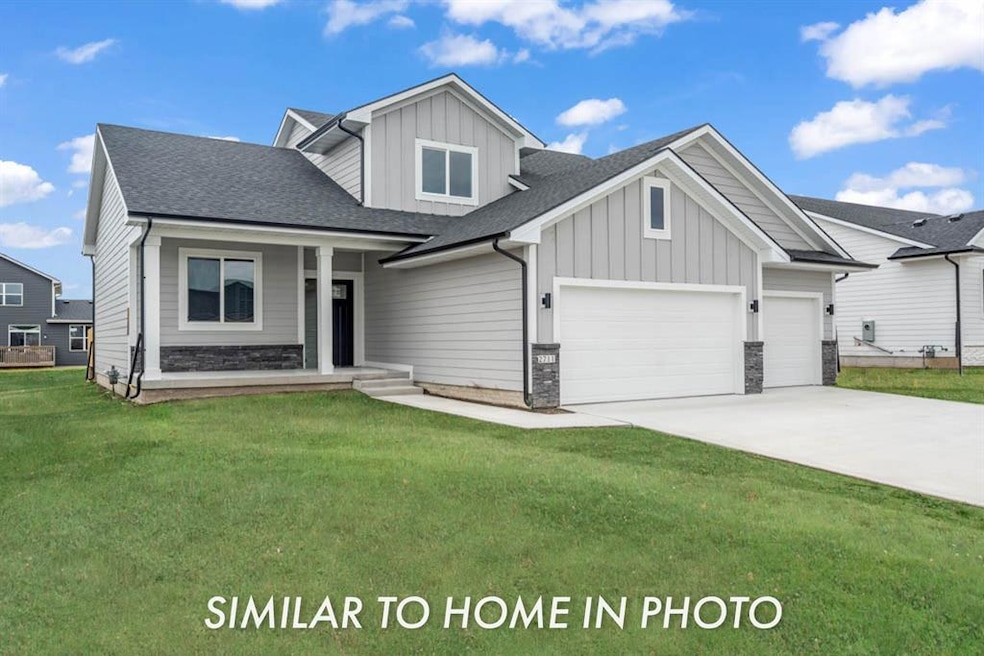 5201 172nd St, Waukee, IA 50263 - photo 1