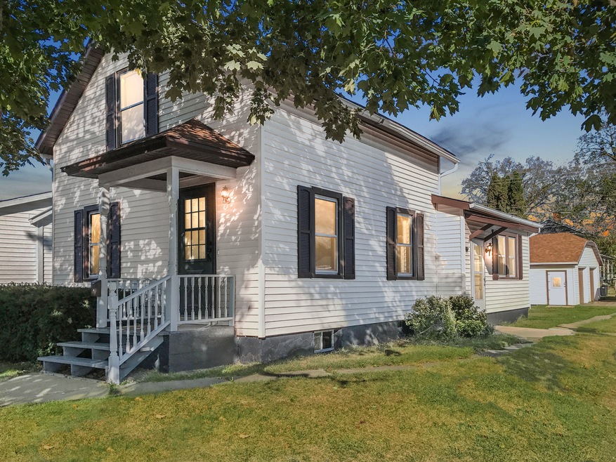 501 N 1st St, Princeton, IL 61356 - photo 1