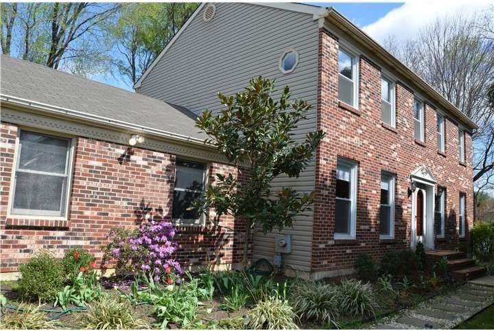 720 Windsor Place, Wallingford, PA 19086 - photo 1