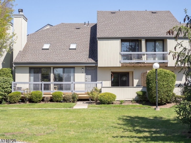 15 Sherborne St, Somerset, NJ 08873 - photo 1