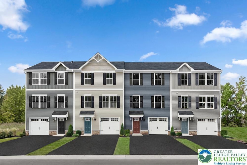 21 Cornerstone Dr unit J3, Orwigsburg, PA 17961 - photo 1