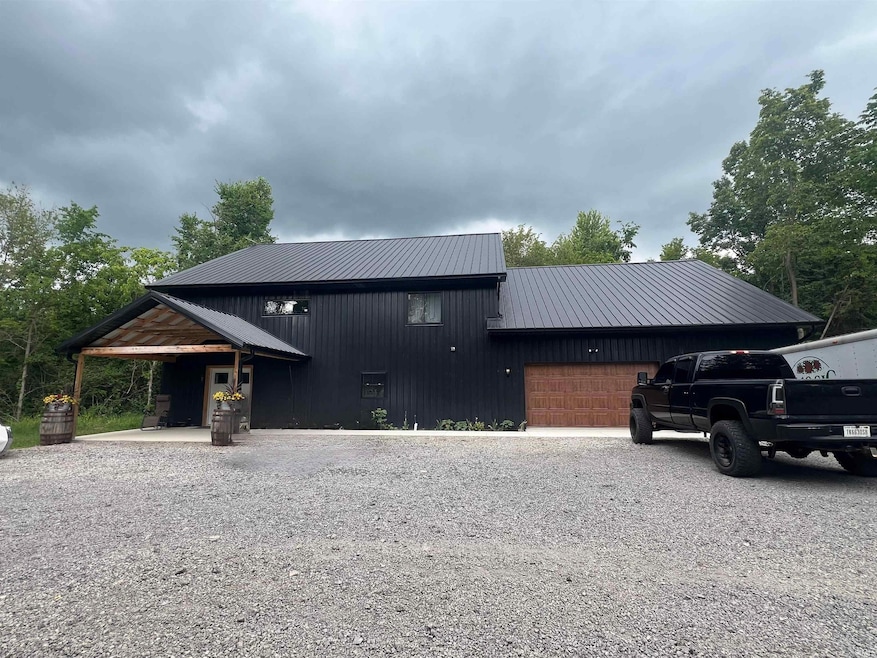 2065 E 400 S, Churubusco, IN 46723 - photo 1